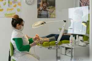woman-on-a-procedure-in-a-clinic